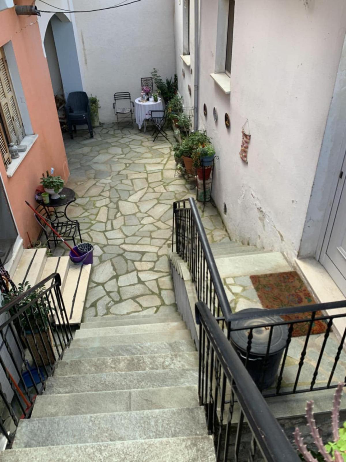 το παλατάκι του κάστρου~the Palace In The Castle Apartment